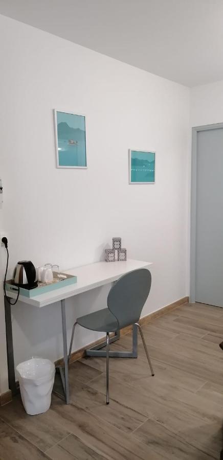 Chambre Vue Lac Av Piscine Prunières エクステリア 写真